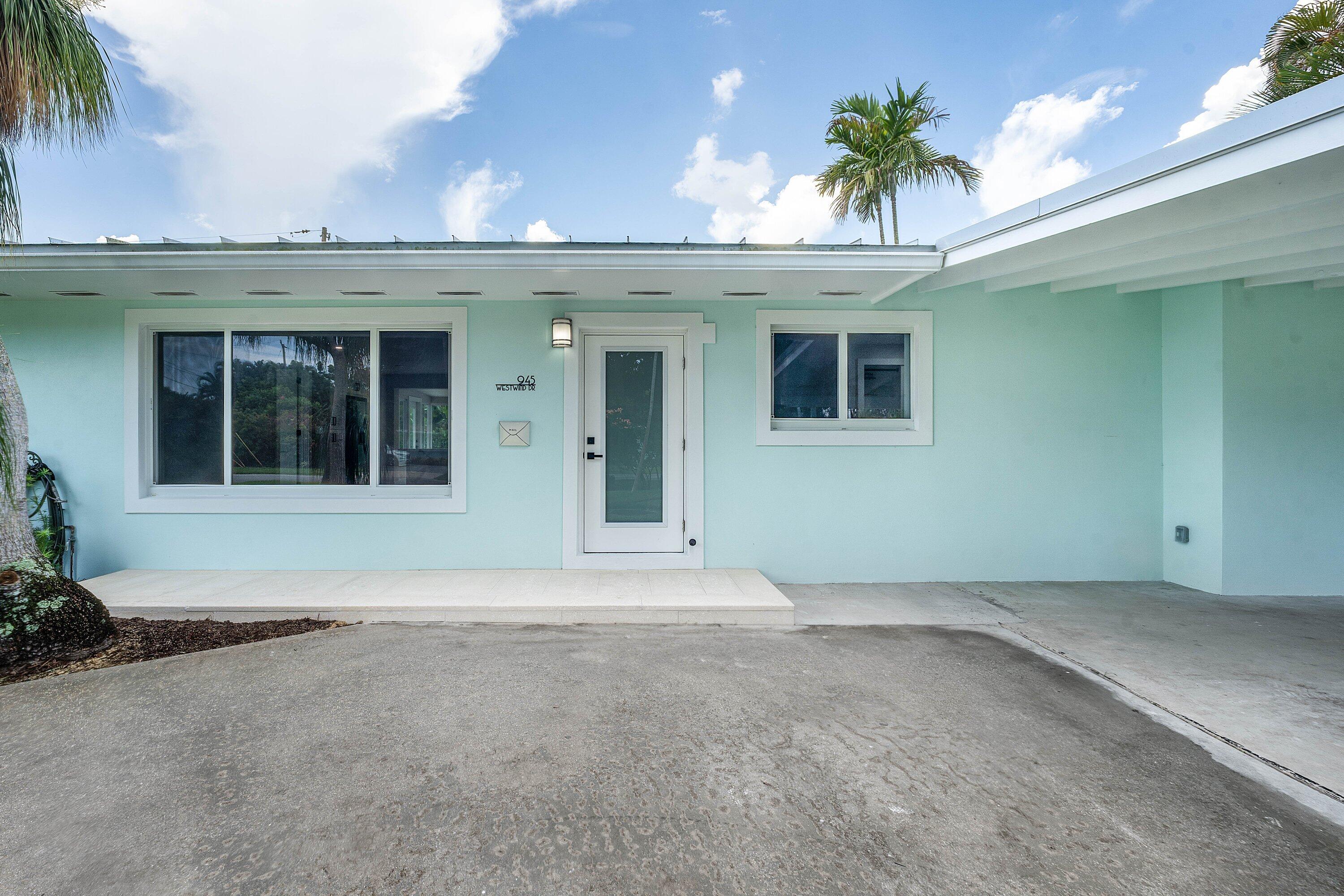 945 Westwind Drive — Photo 2