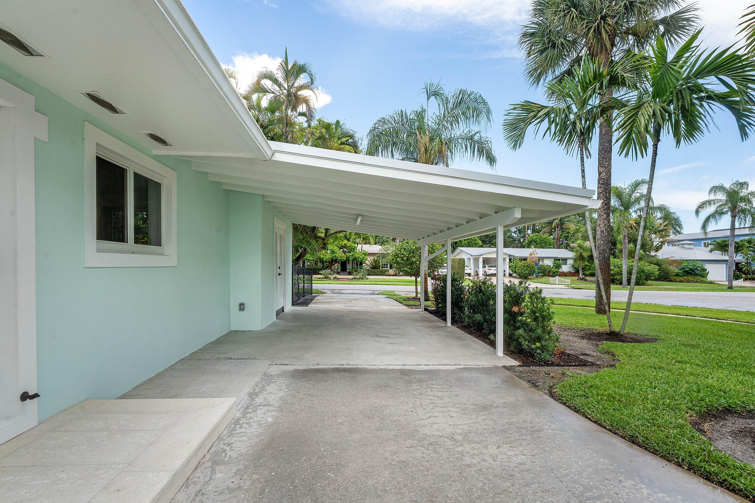 945 Westwind Drive — Photo 3