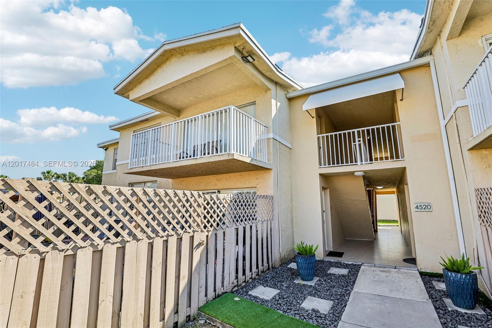 4520 NW 79th Ave # 2D, Doral FL 33166