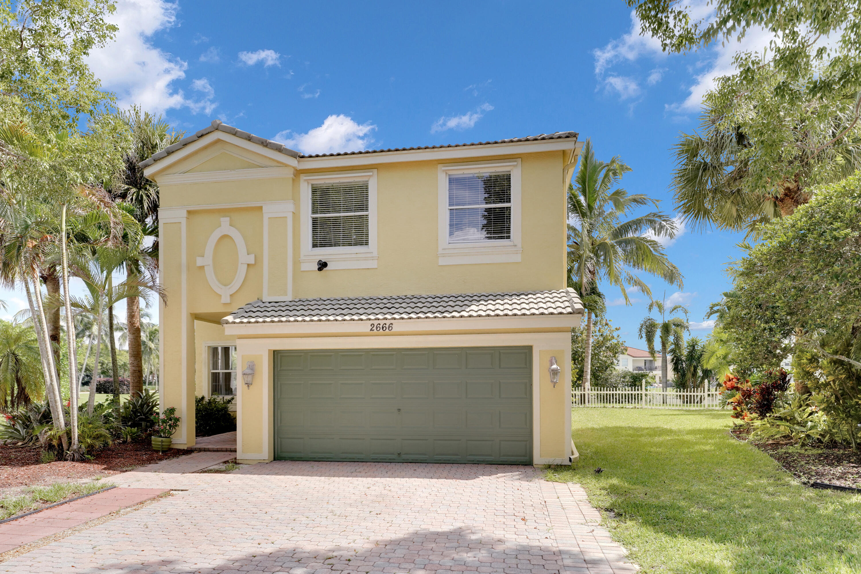 2666 SAWYER Terrace — Photo 3