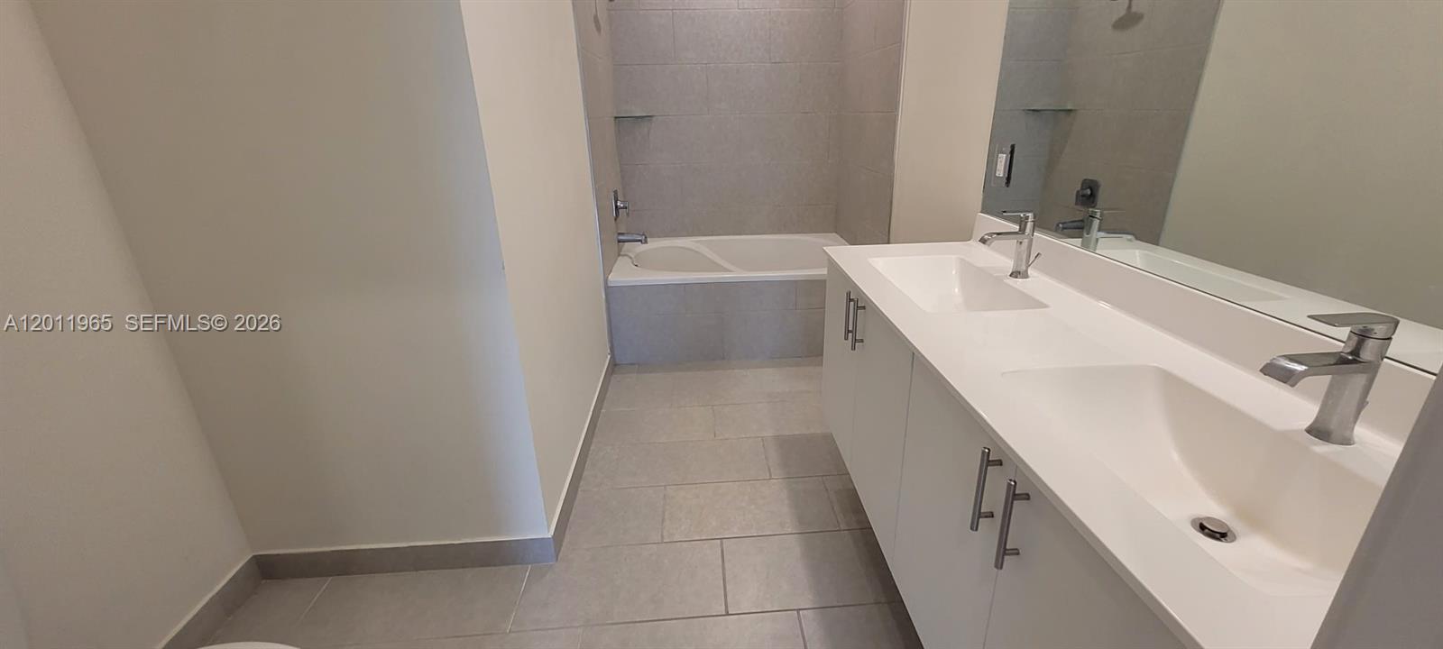 8001 NW 41st St # 405 — Photo 4