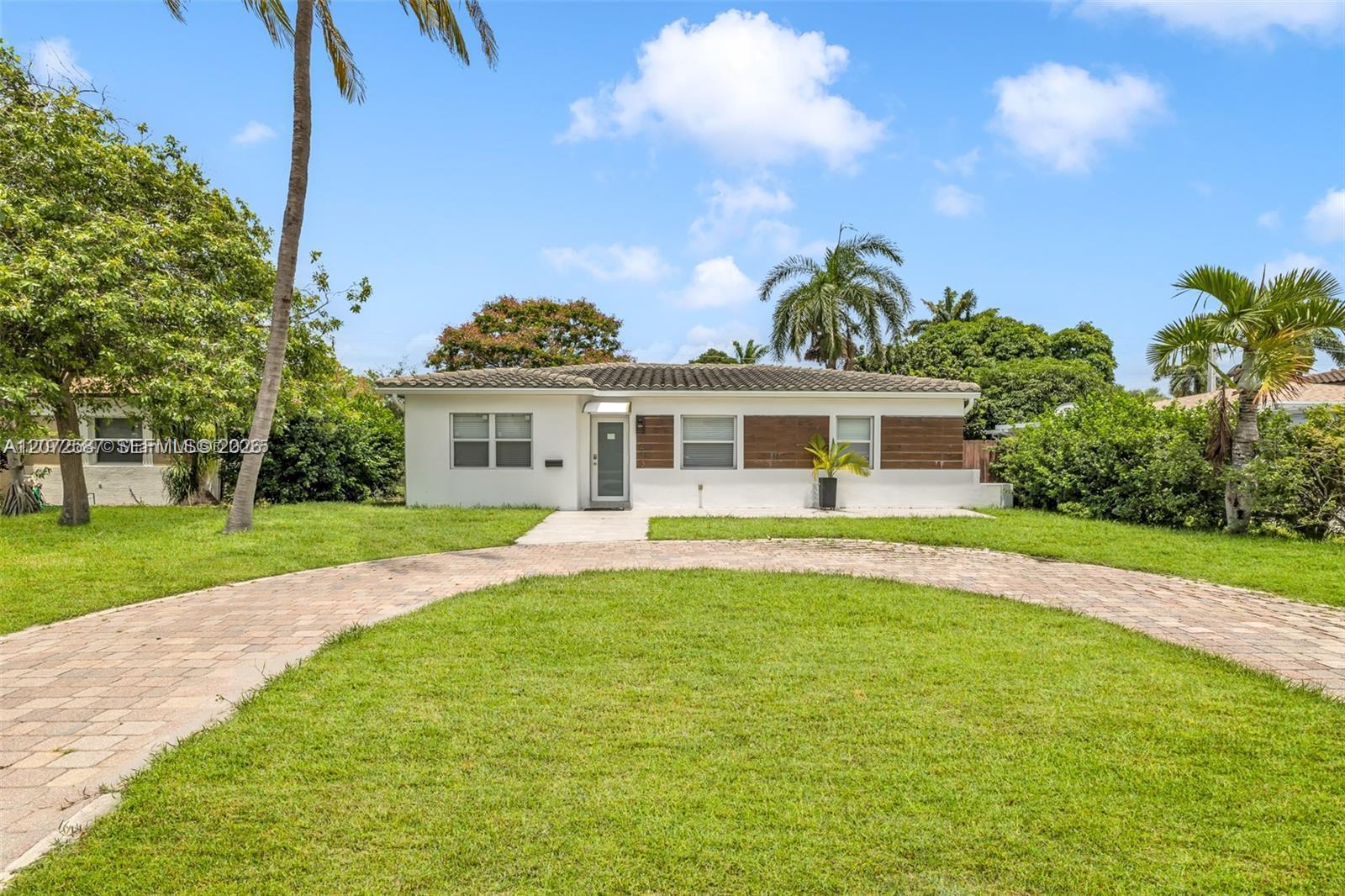 1413 Funston, Hollywood FL 33020