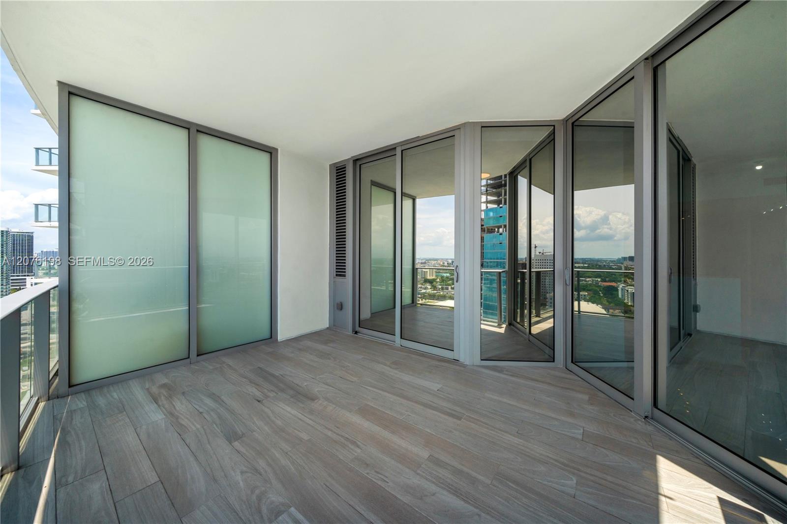 851 NE 1st AVE # 2106 — Photo 3