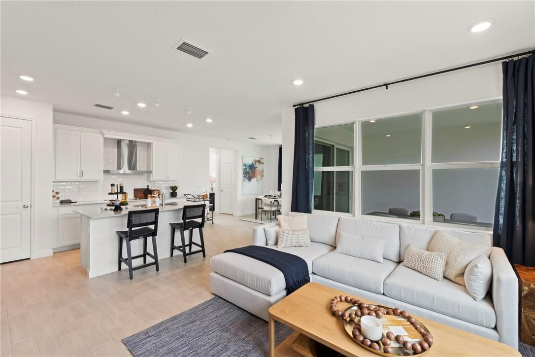 23015 Belcanto Road — Photo 2