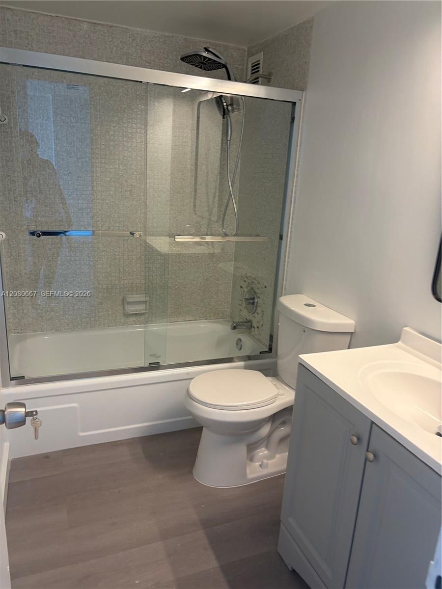 1865 79th St Cswy # 14D — Photo 3