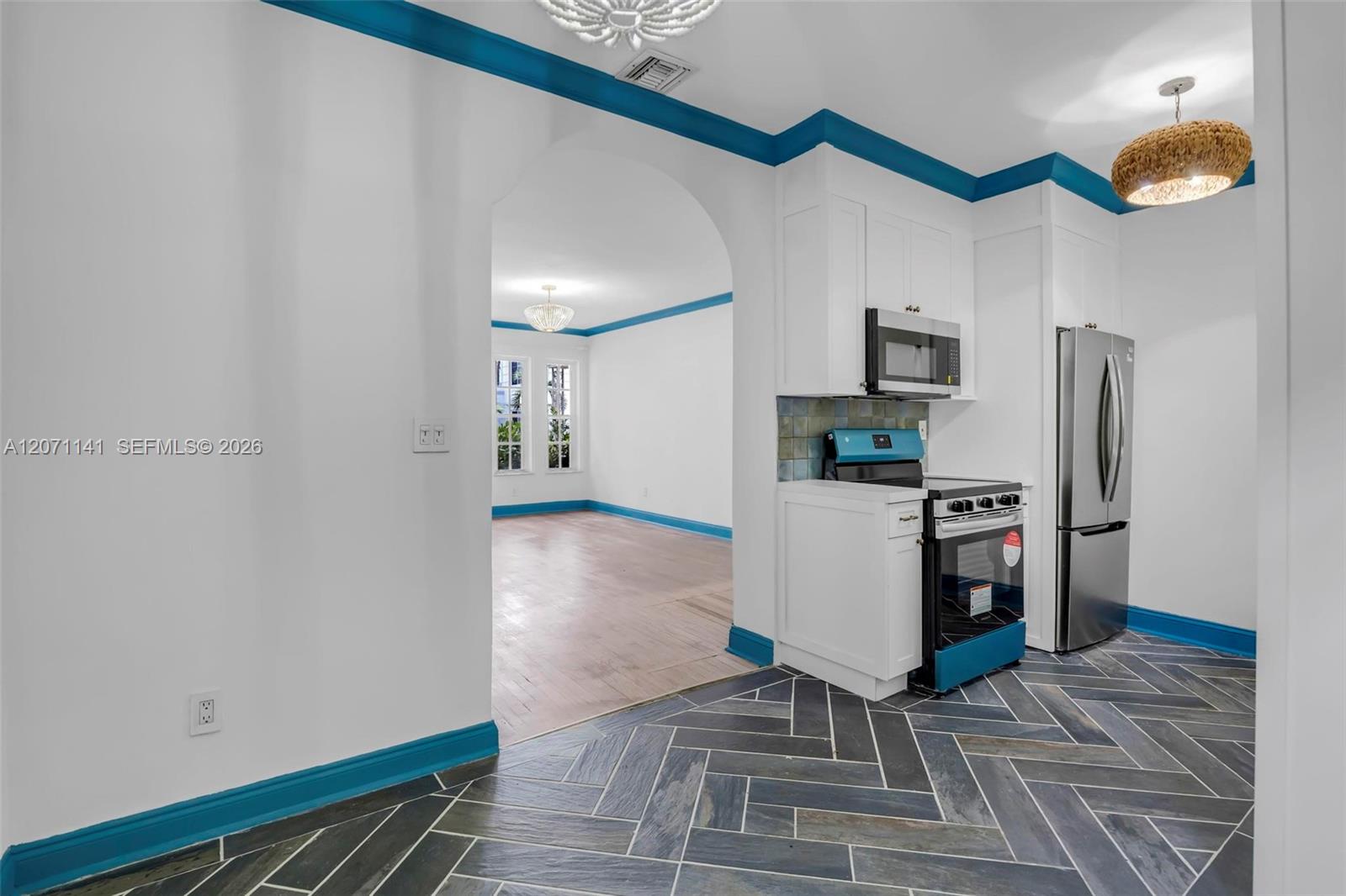 1605 Michigan Ave # 929 View 12