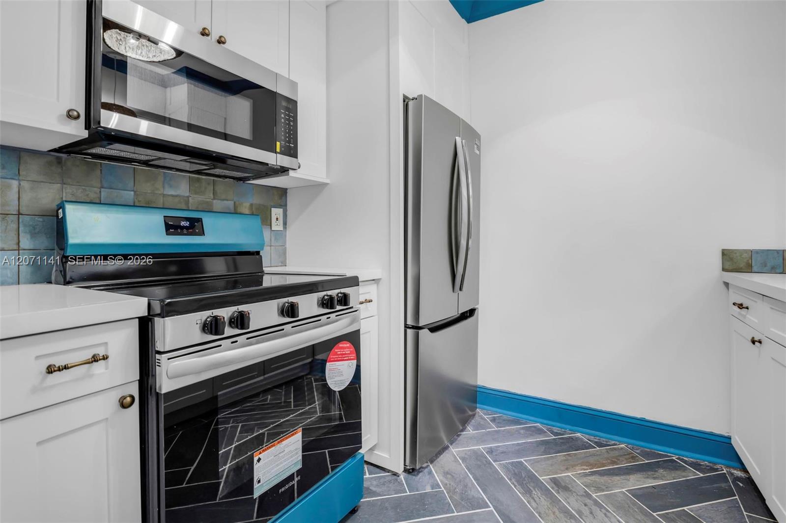 1605 Michigan Ave # 929 View 9