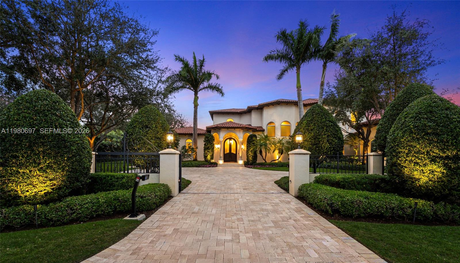 6255 SW 133rd St, Pinecrest FL 33156