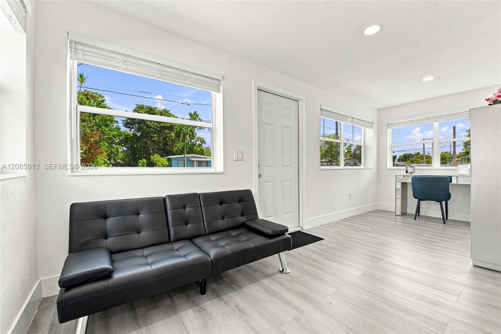 7026 NW 21st Ave — Photo 3