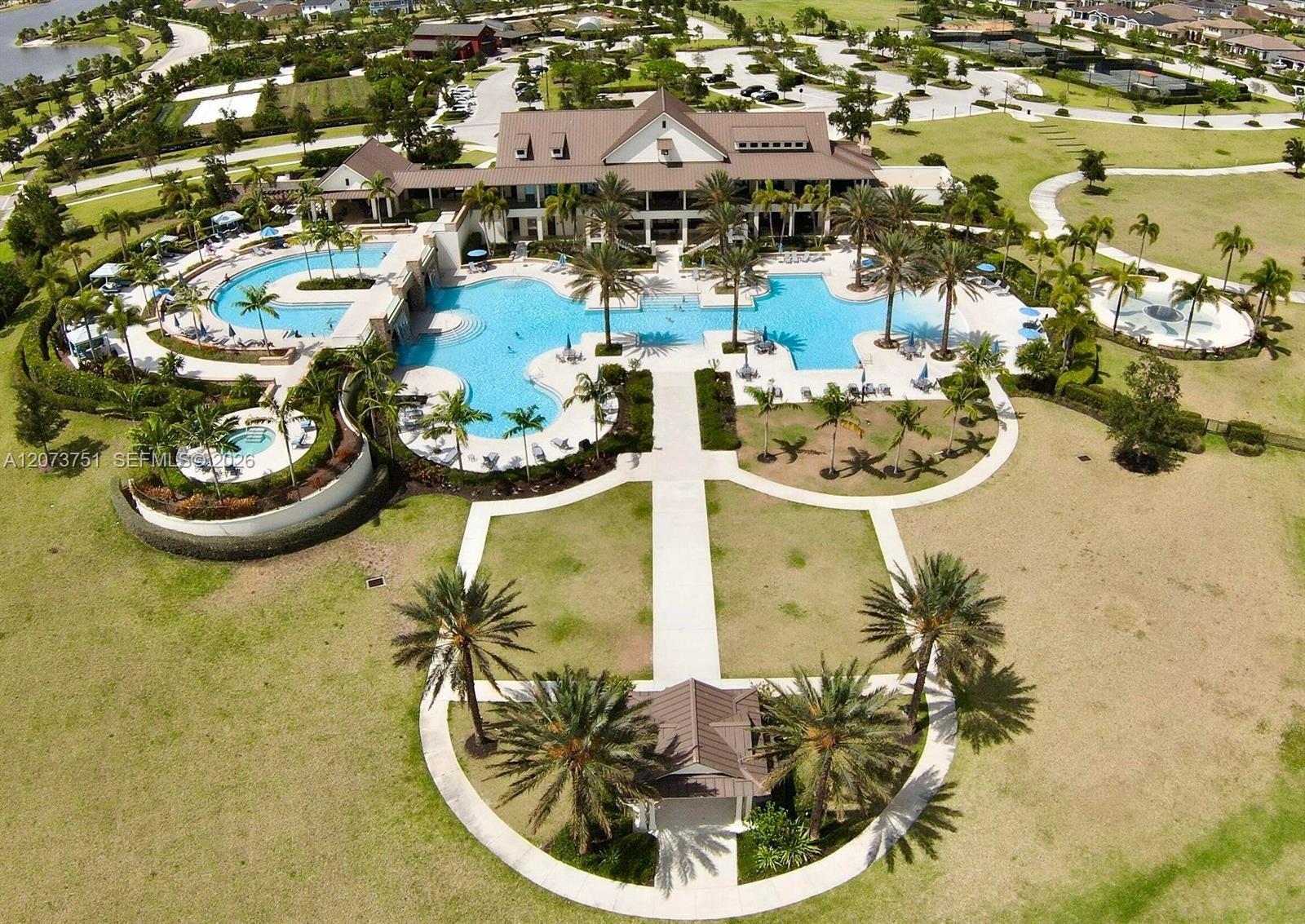 19552 Whispering Creek Rd # 1, Loxahatchee FL 33470