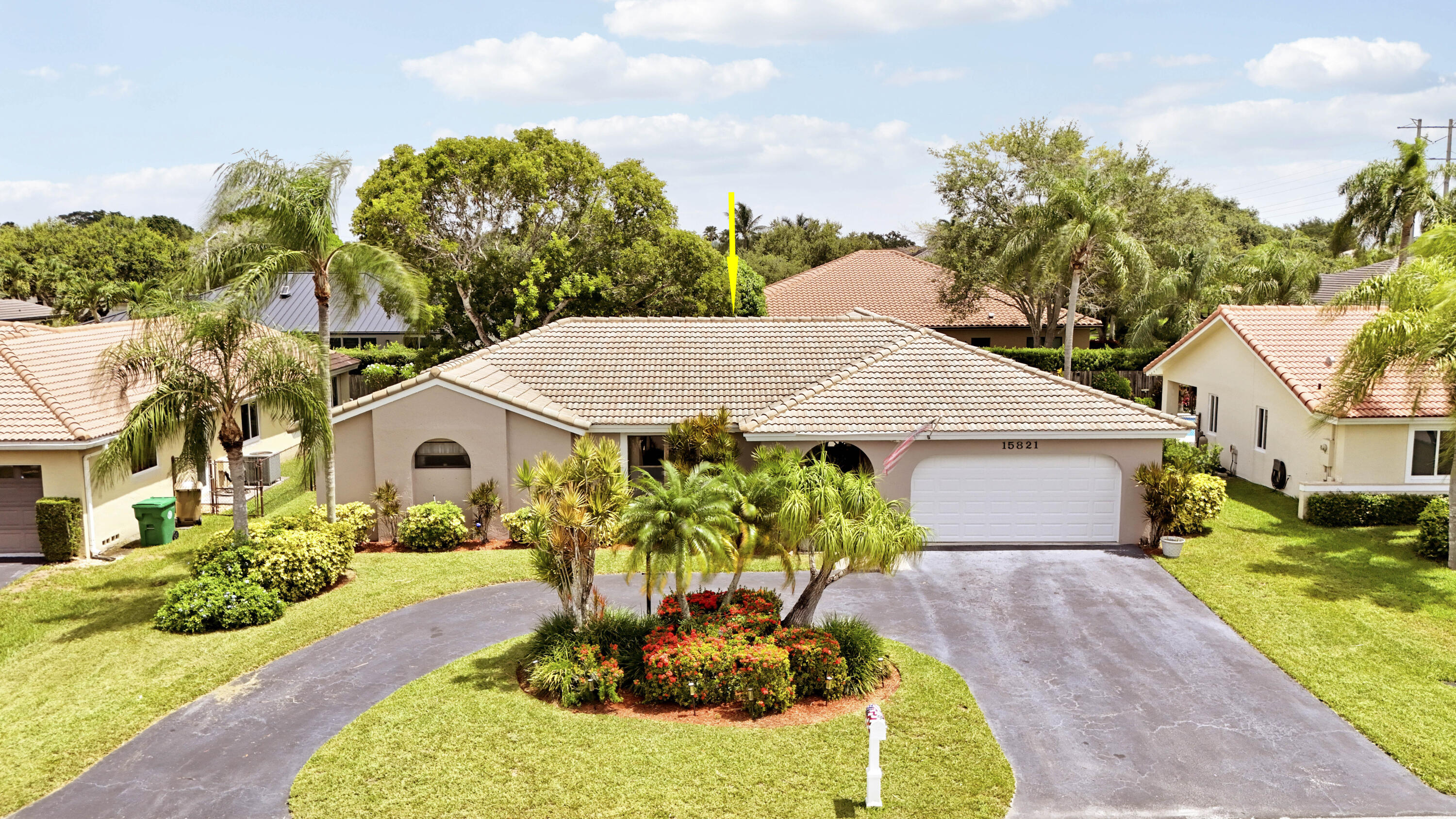 15821 Sedgewyck Circle N, Davie FL 33331