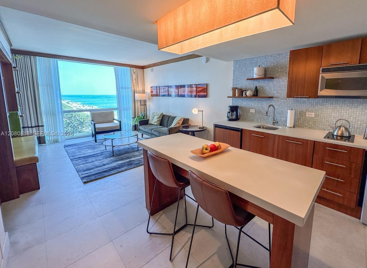 6801 Collins Ave — Photo 4