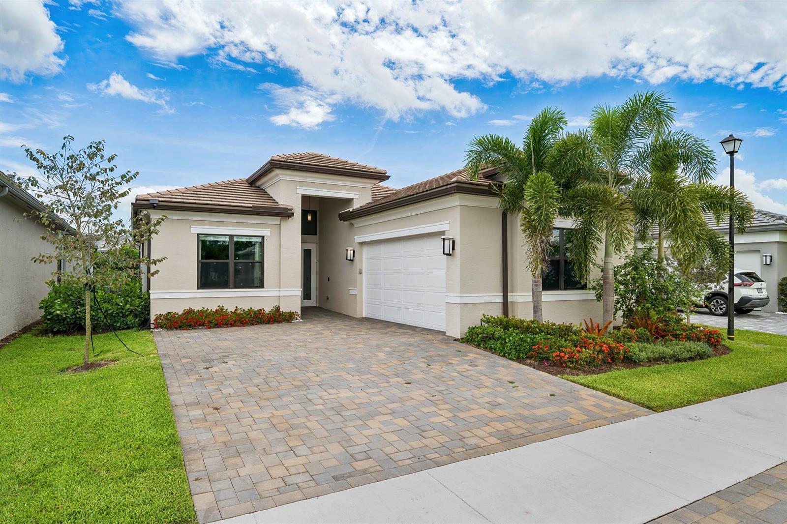 002-9812SpruceWoodsDrive-BoyntonBeach-FL
