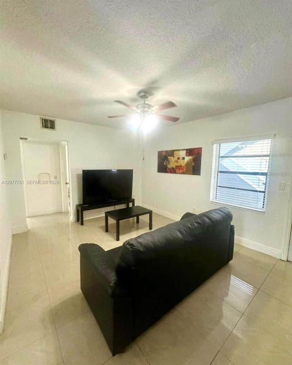 2361 SW 27th St # 1 — Photo 2