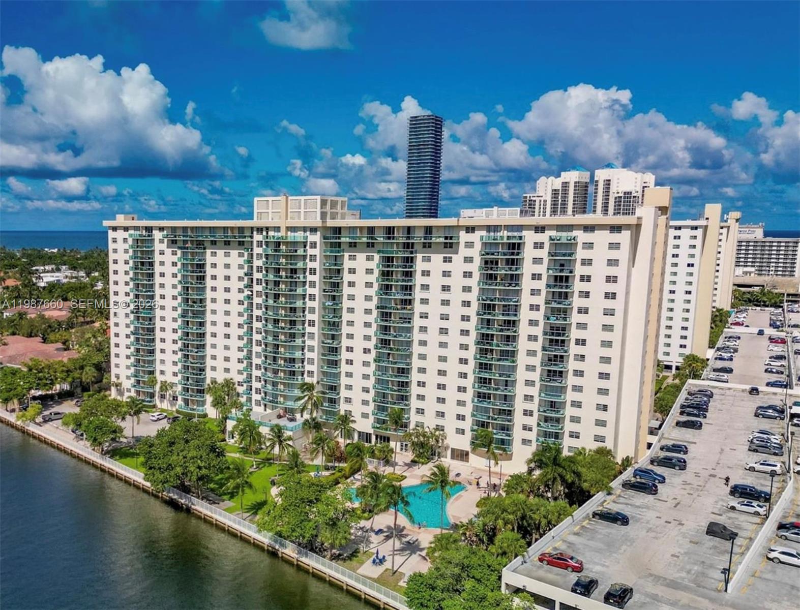 19390 Collins Ave # 1623, Sunny Isles Beach FL 33160