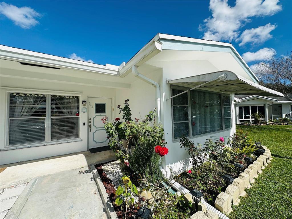 8431 NW 12th Street # D68, Plantation FL 33322
