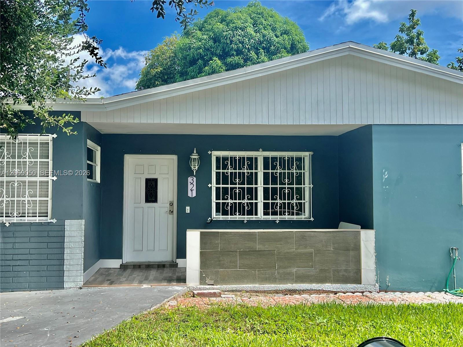 321 NE 170th St, North Miami Beach FL 33162
