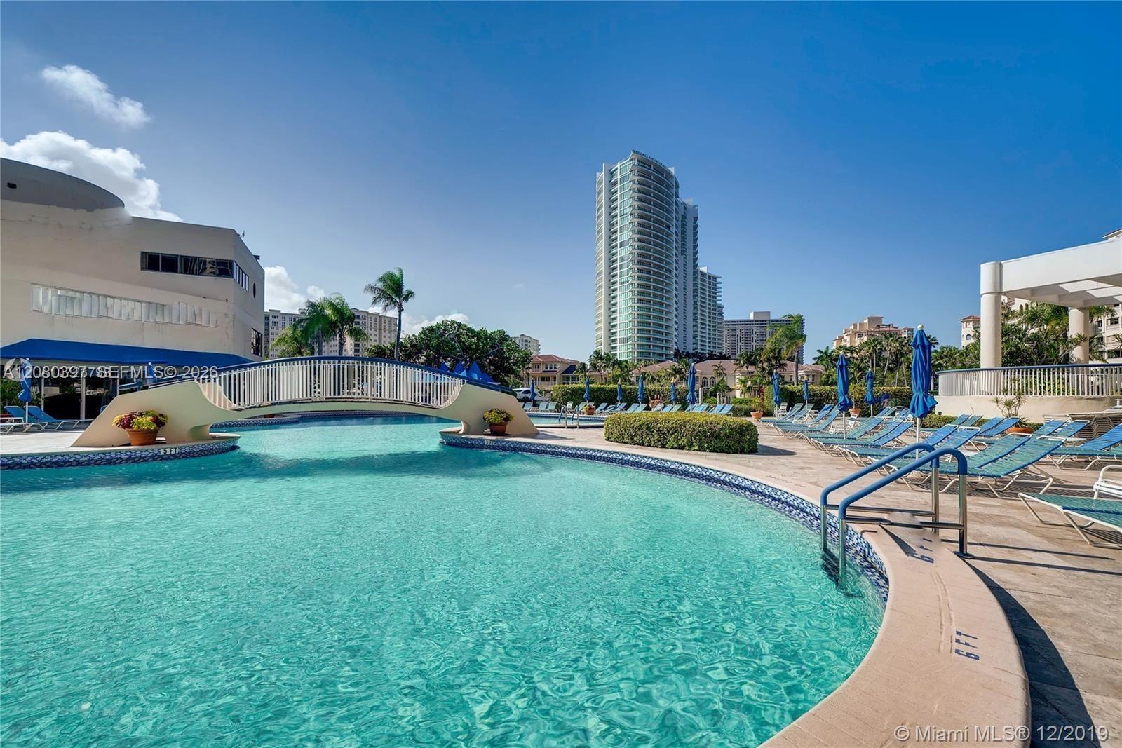 19707 Turnberry Way # 4L — Photo 3