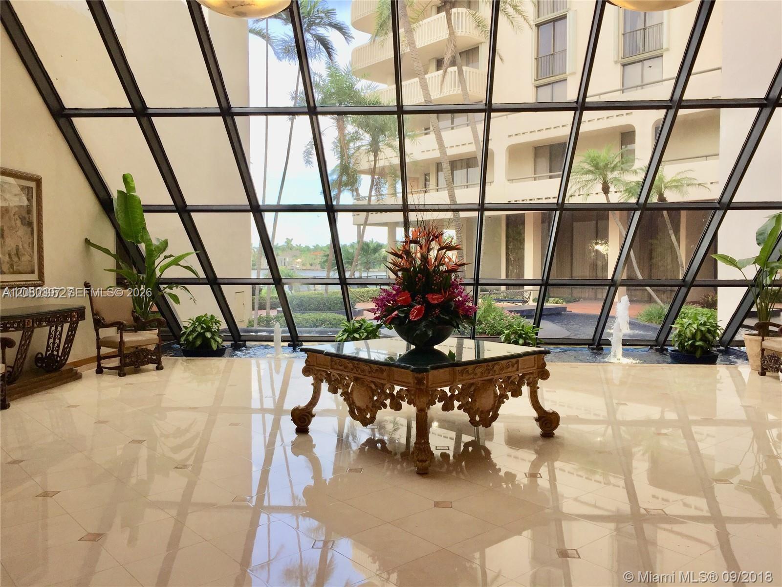 19707 Turnberry Way # 4L — Photo 4