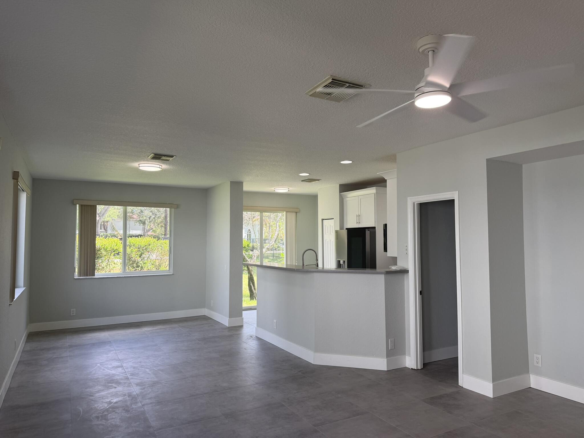3251 LAUREL RIDGE Circle — Photo 4