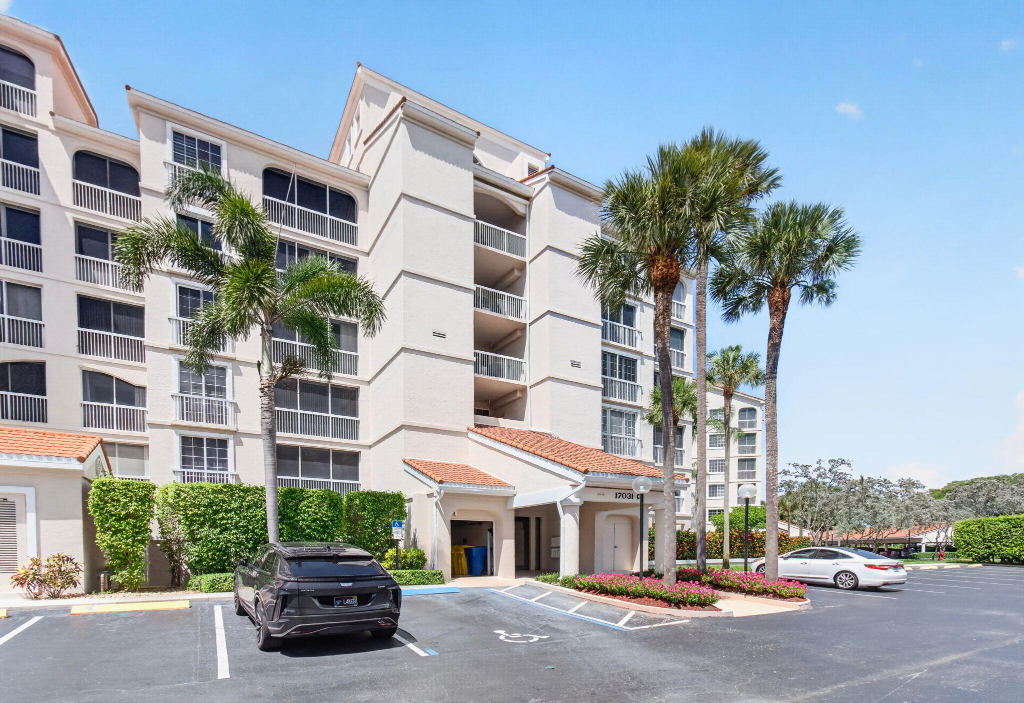 17031 Boca Club Boulevard # 104A, Boca Raton FL 33487