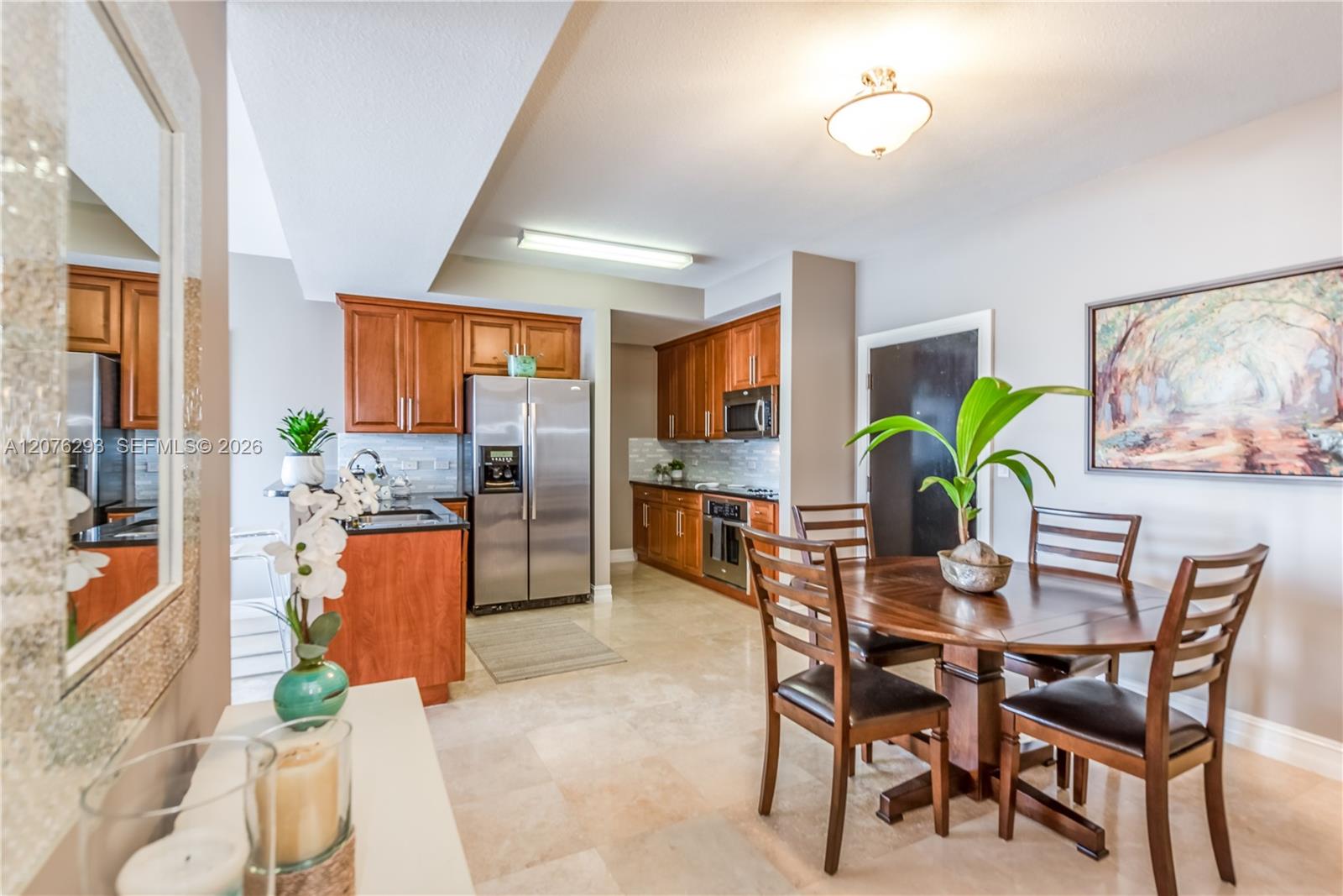 1650 Galiano St # 408 — Photo 4
