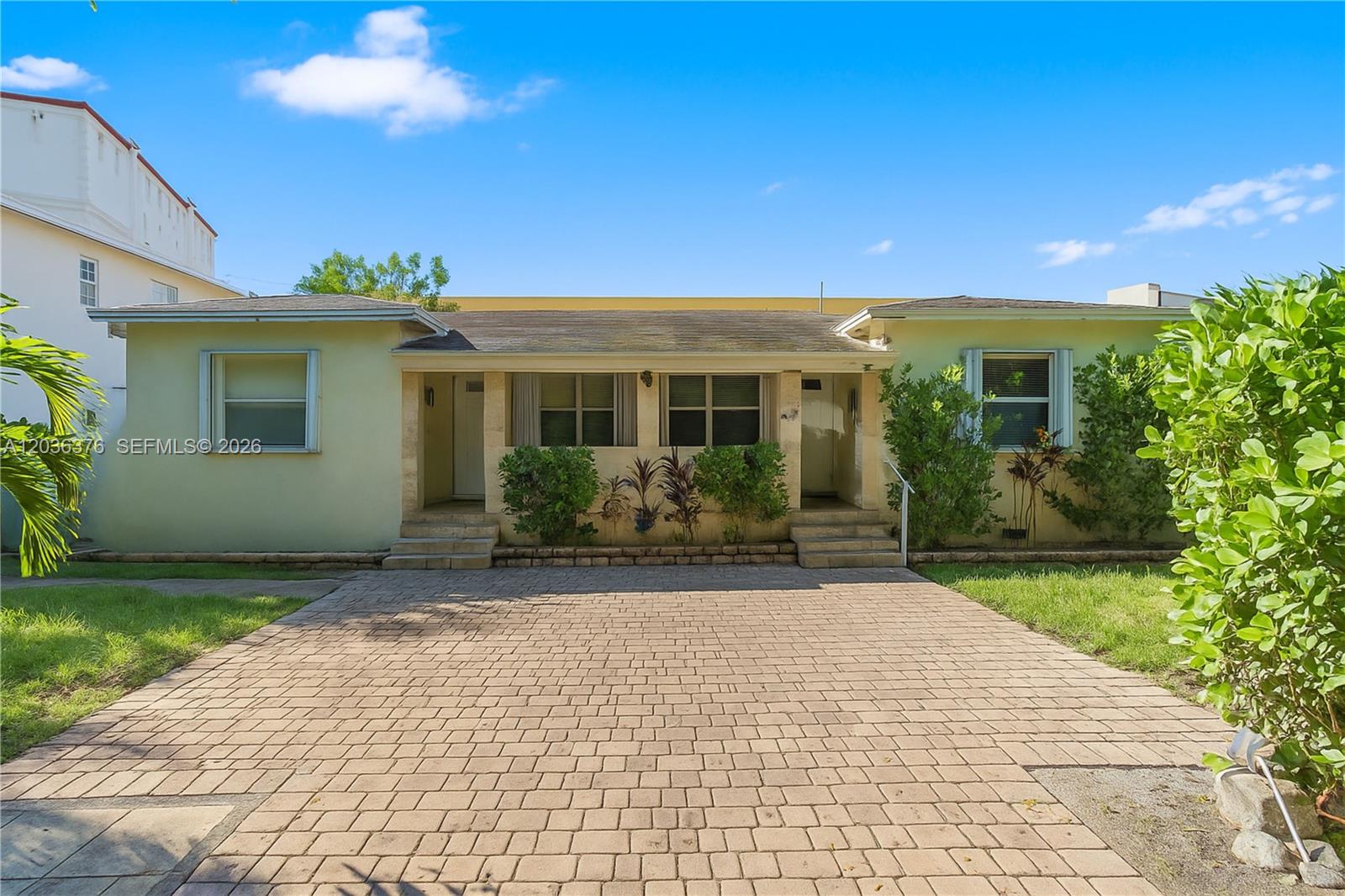 2530 SW 27th St # 2530, Miami FL 33133