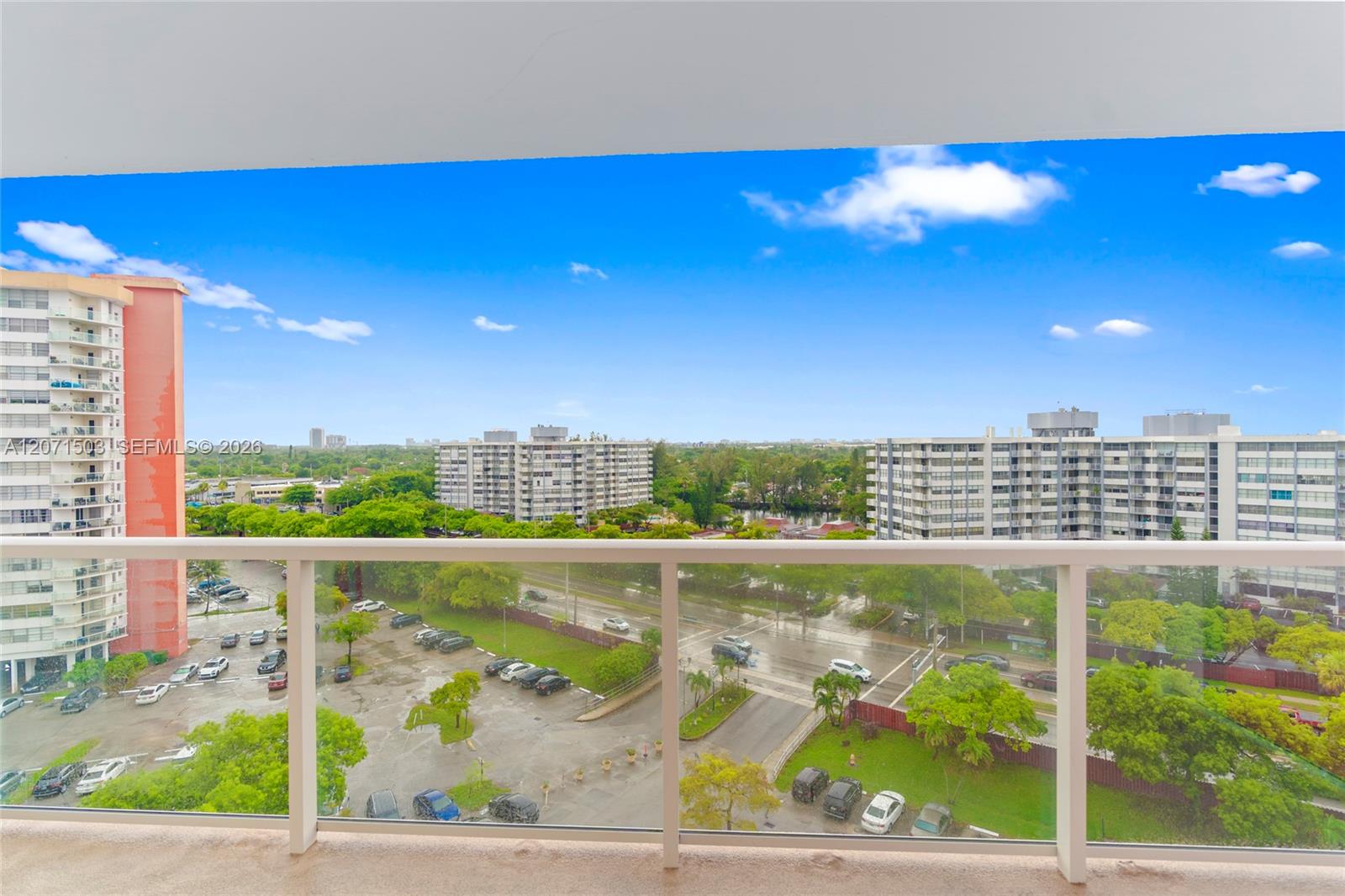 1301 NE Miami Gardens Dr # 1025W — Photo 3