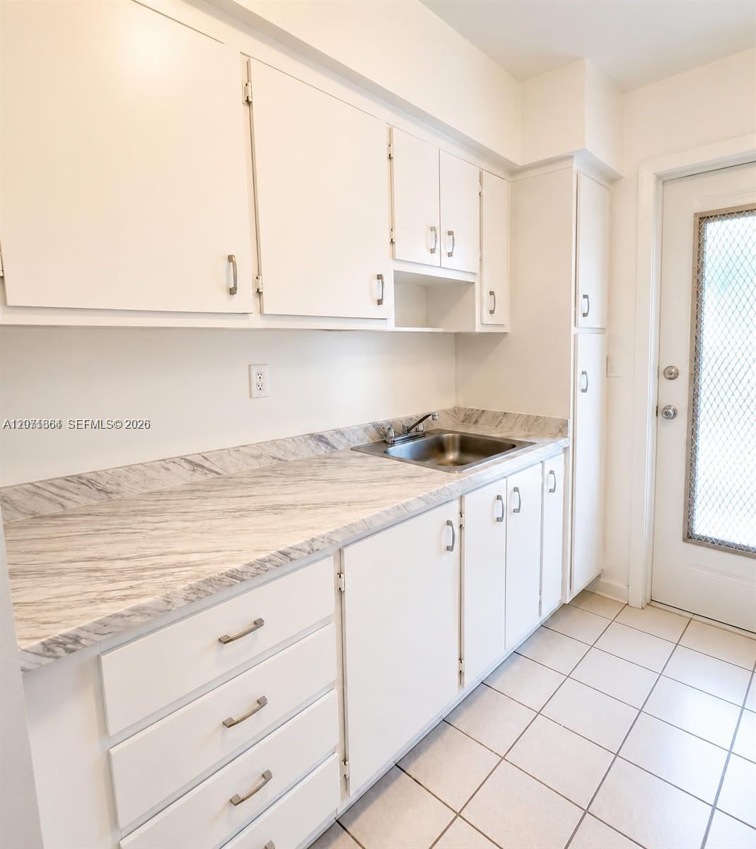 12655 NE 16th Ave # 16 View 3