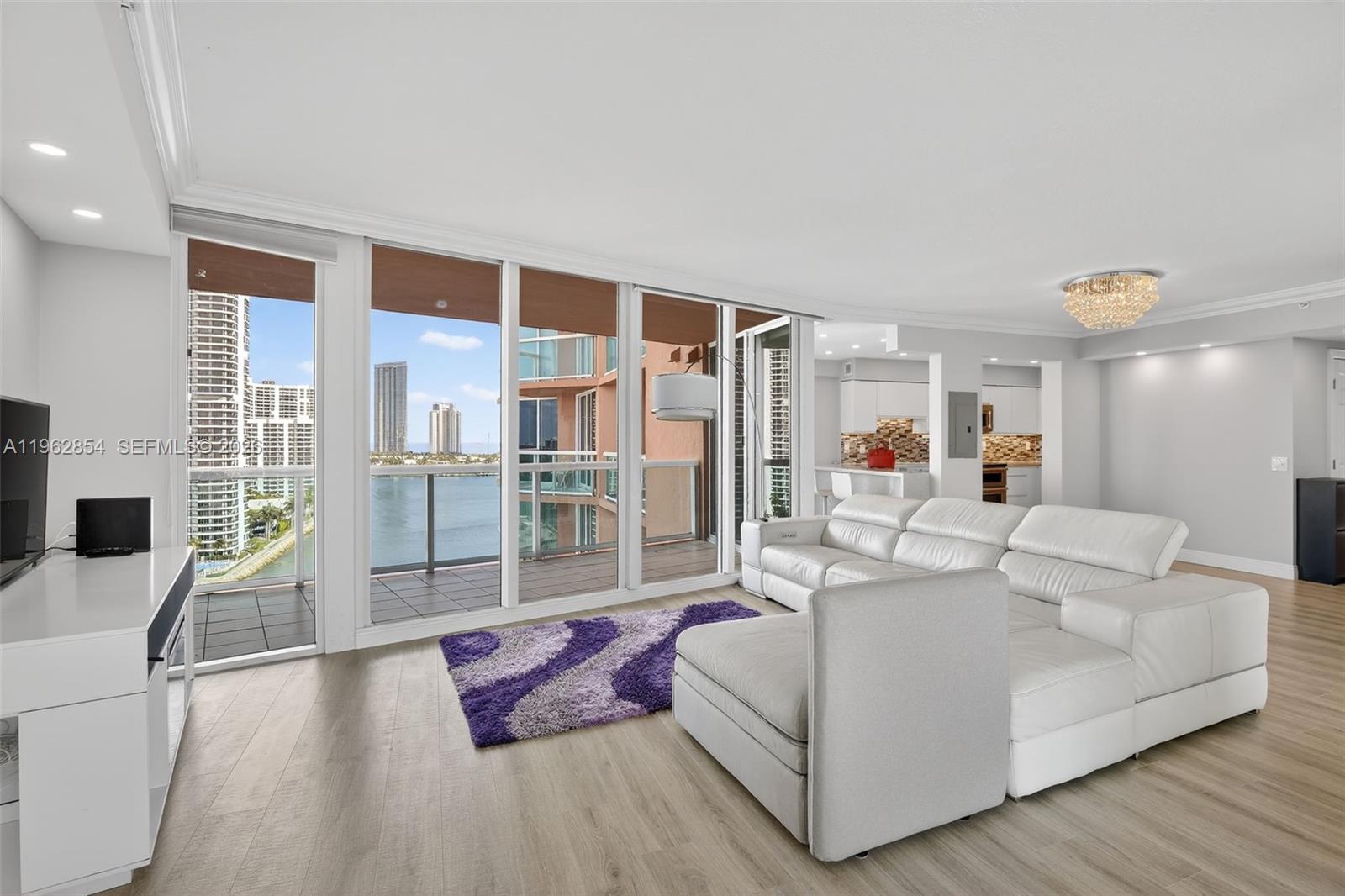 3370 Hidden Bay Dr # 1501, Aventura FL 33180