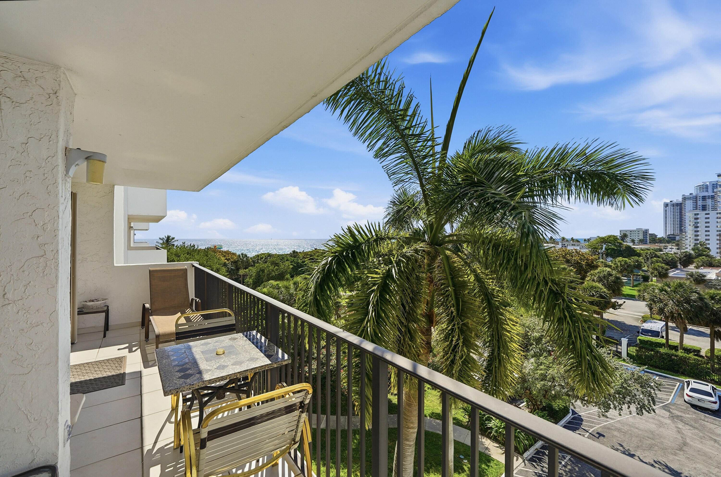 1201 S Ocean Drive # 506s — Photo 5