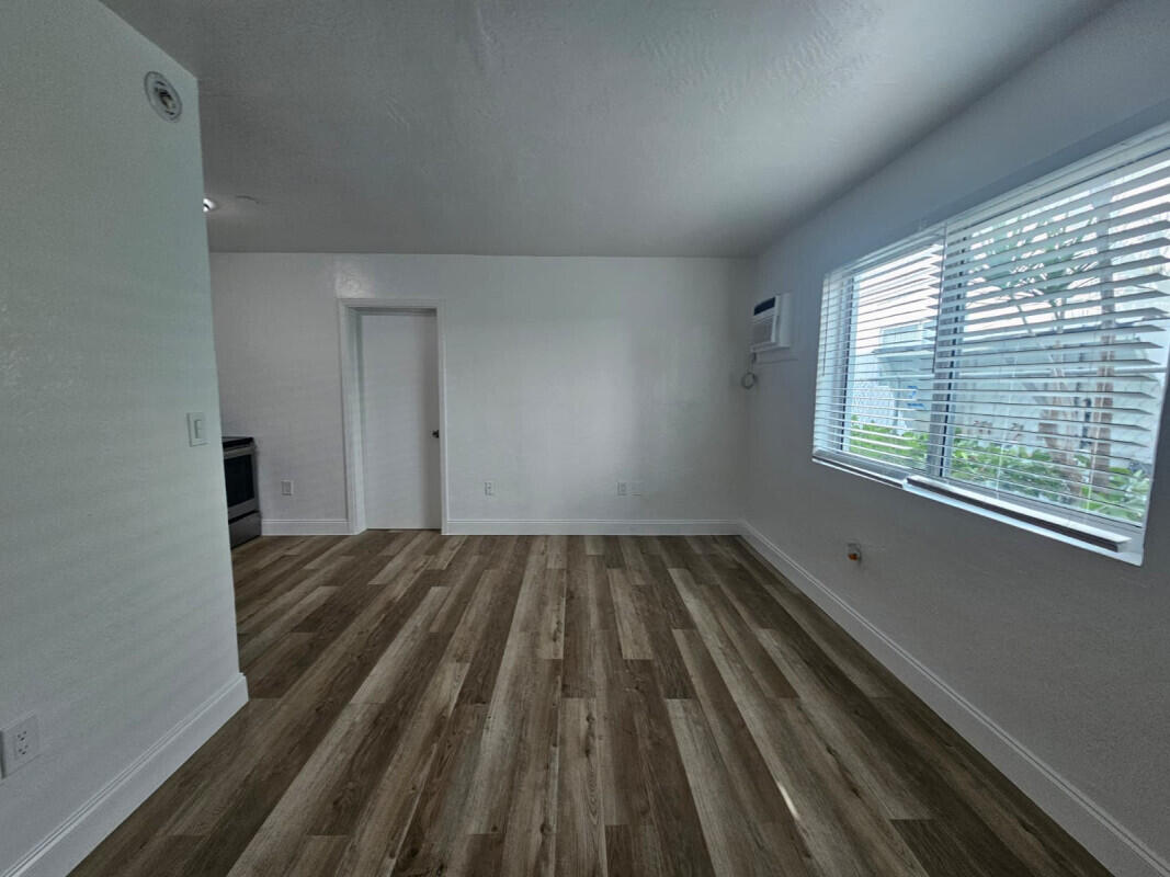 7720 Abbott Avenue # 6 — Photo 3