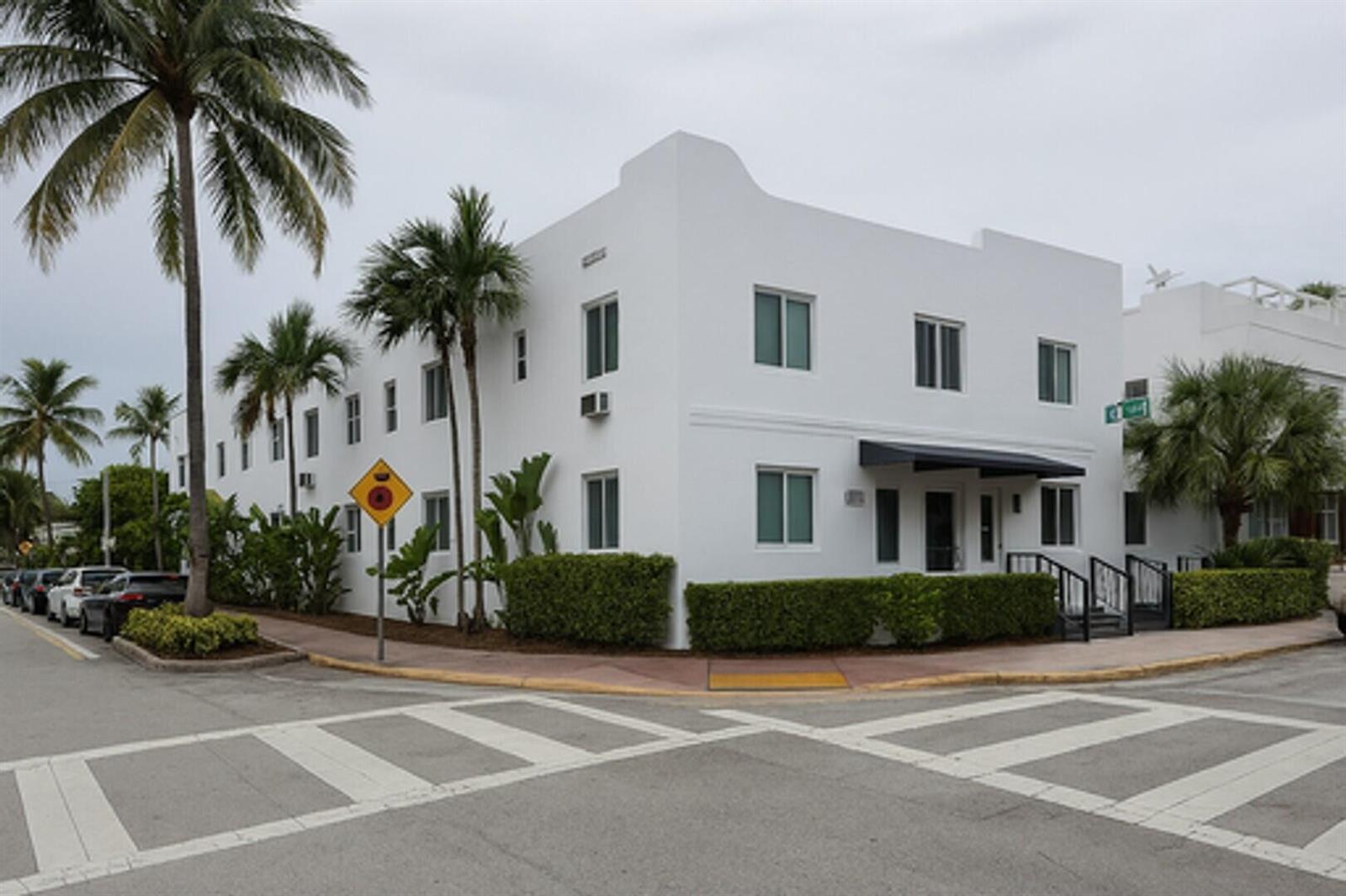 7720 Abbott Avenue # 6, Miami Beach FL 33141