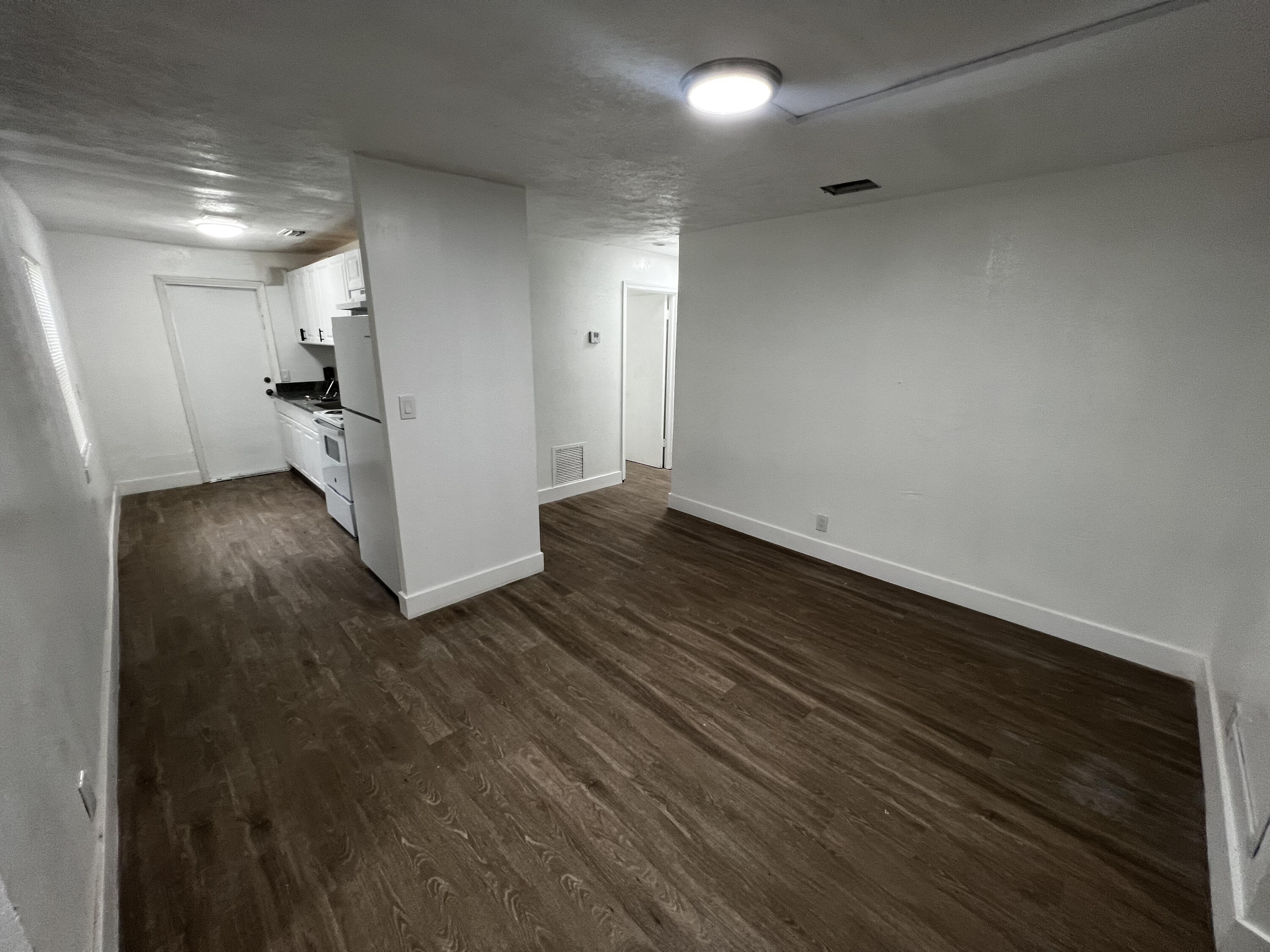 101 NW 13TH Avenue — Photo 4