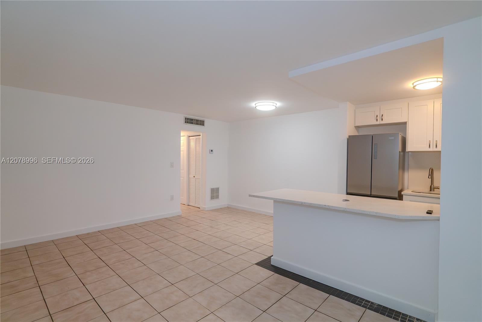 921 Jefferson Ave # 3C — Photo 2