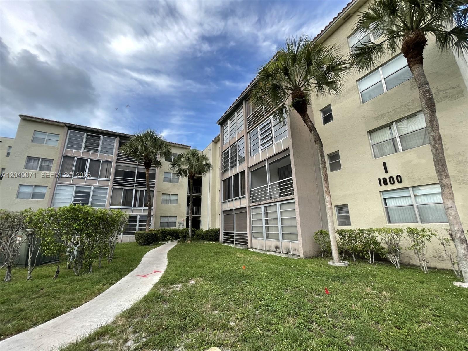 1800 SW 81st Ave # 1111, North Lauderdale FL 33068