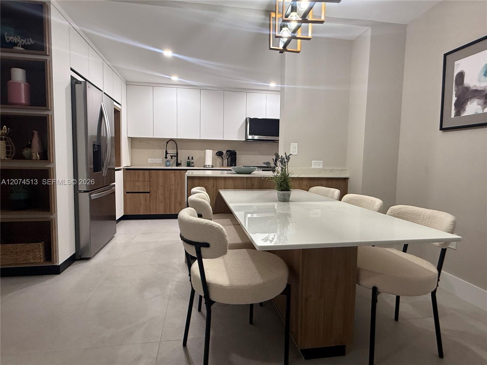 6801 Indian Creek Dr # 207 — Photo 4