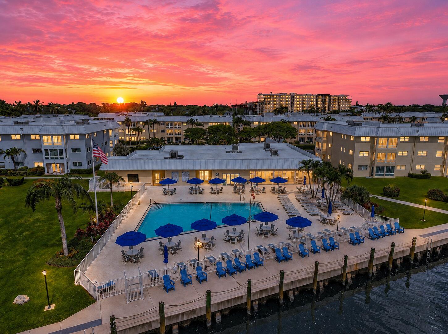 18 COLONIAL CLUB Drive # 200, Boynton Beach FL 33435
