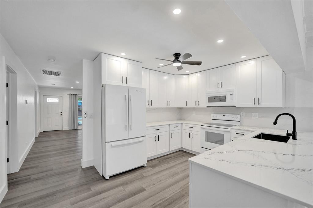 1738 NE 52nd Street, Fort Lauderdale FL 33334