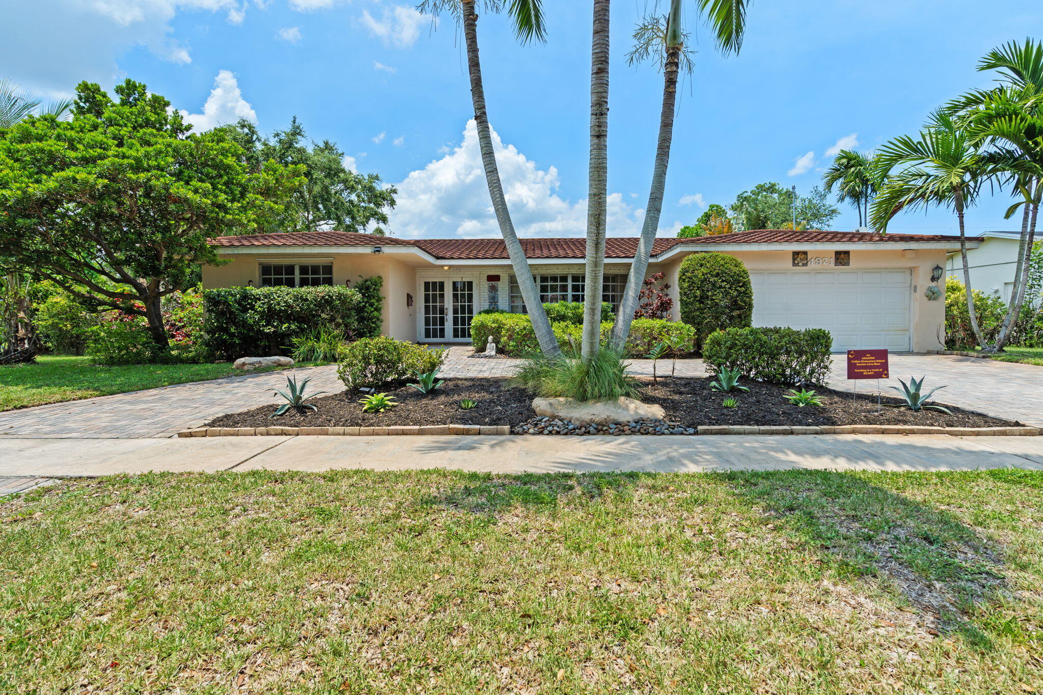 4921 Jackson Street, Hollywood FL 33021