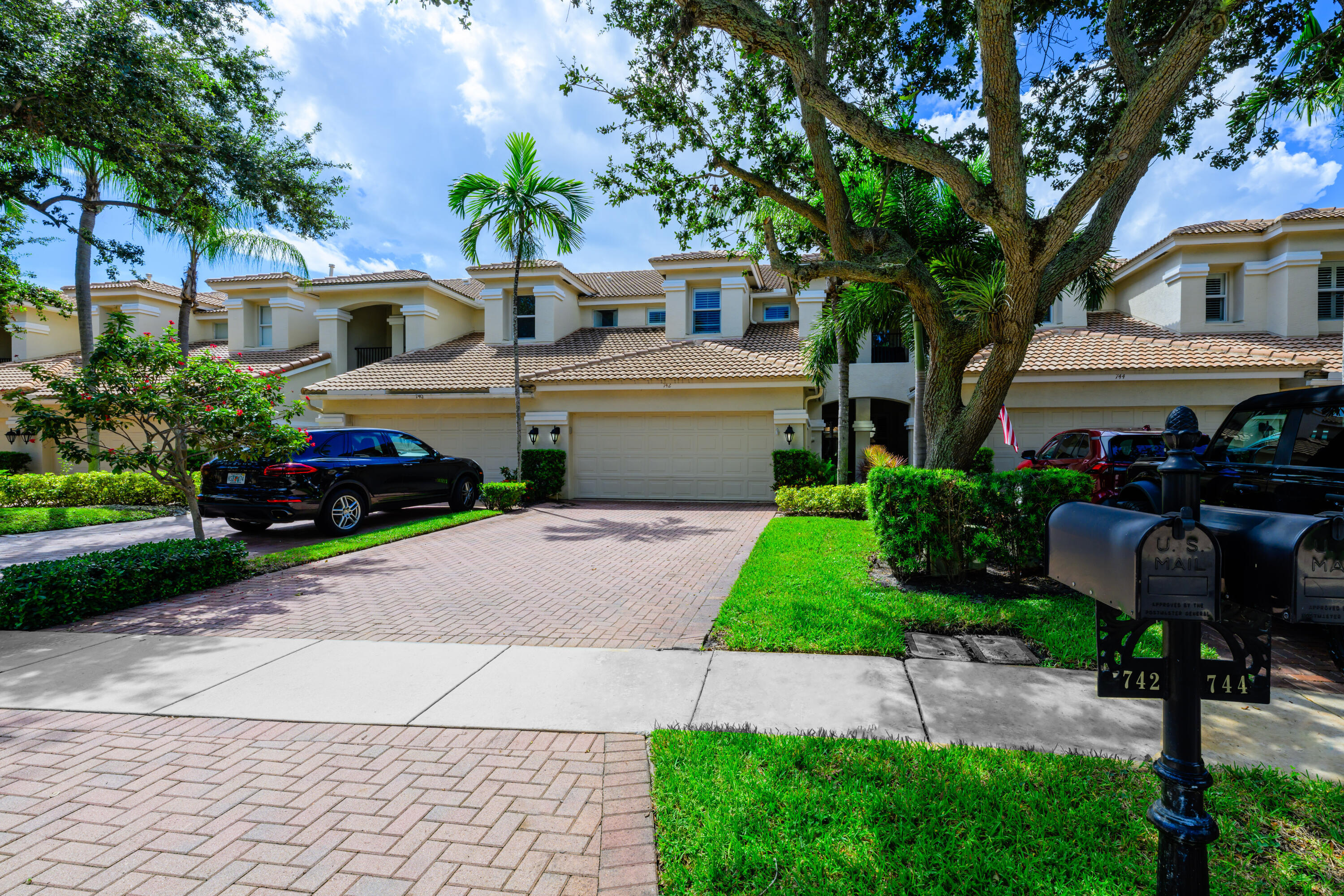 742 Cable Beach Lane, North Palm Beach FL 33410