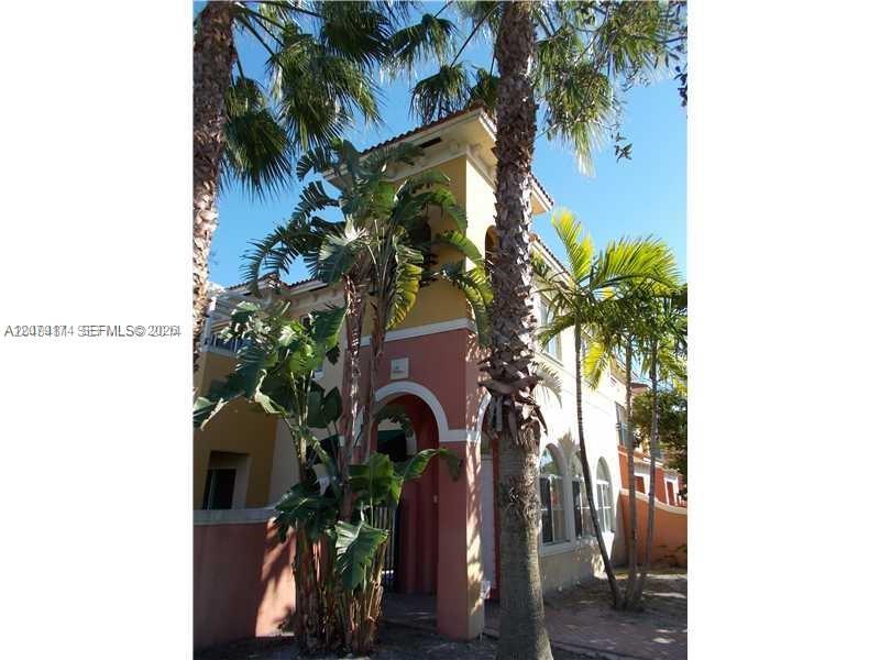 3632 NW 30th Ct # 10F, Lauderdale Lakes FL 33311