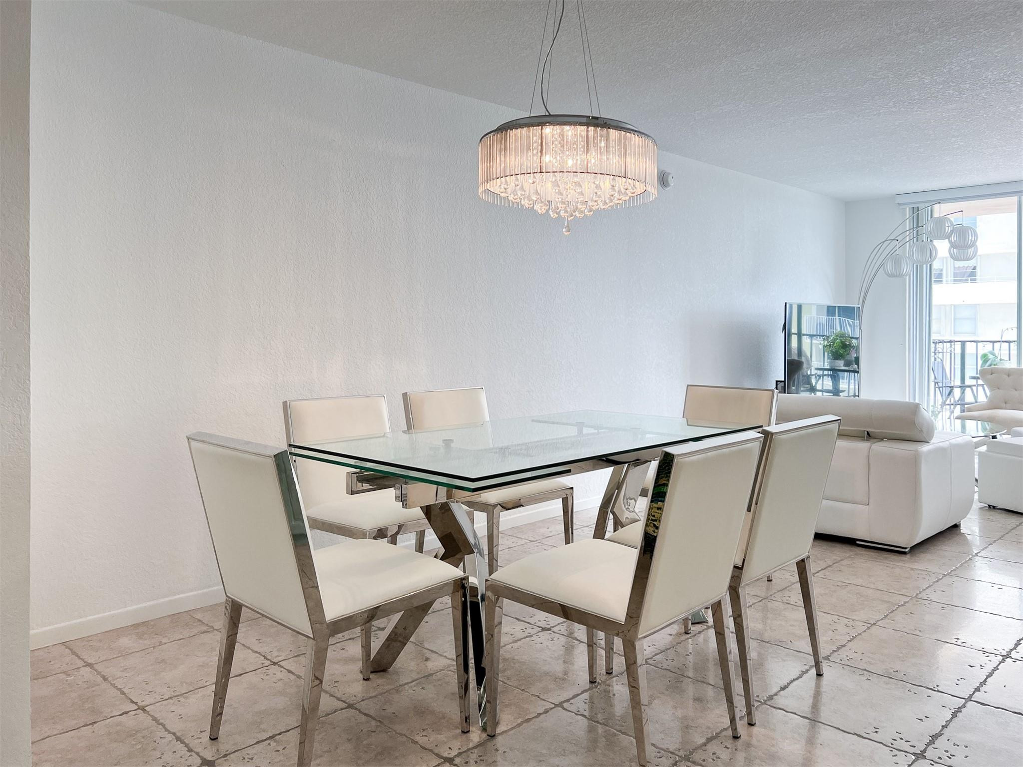 101 Briny Avenue # 810 — Photo 4