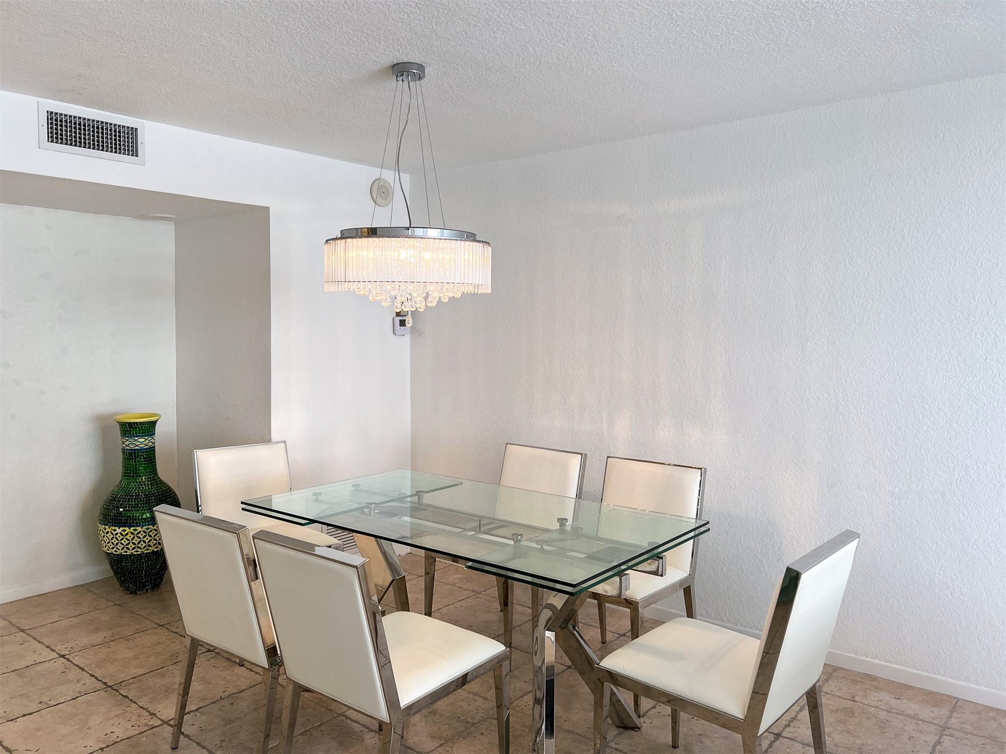 101 Briny Avenue # 810 — Photo 3