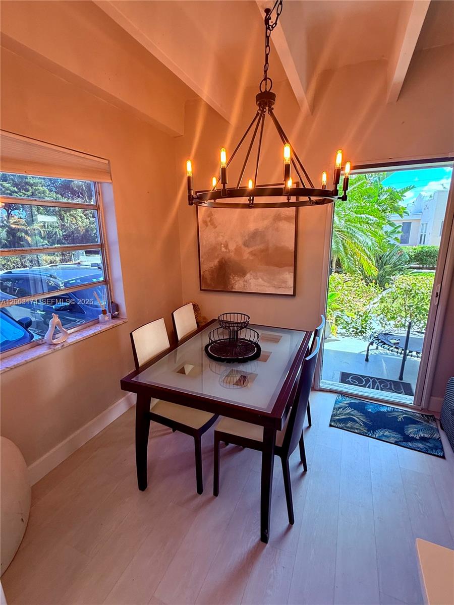 115 S C St # 101 — Photo 3