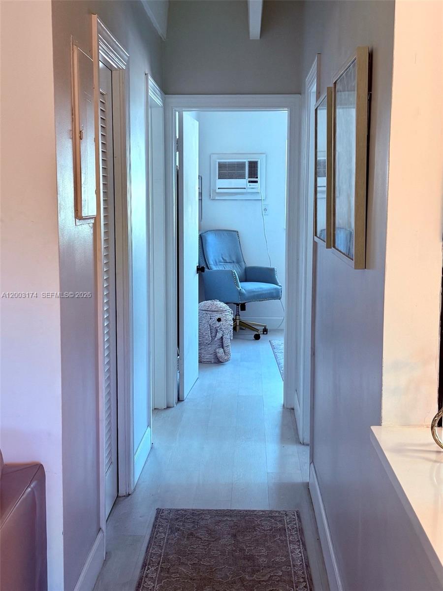 115 S C St # 101 — Photo 4