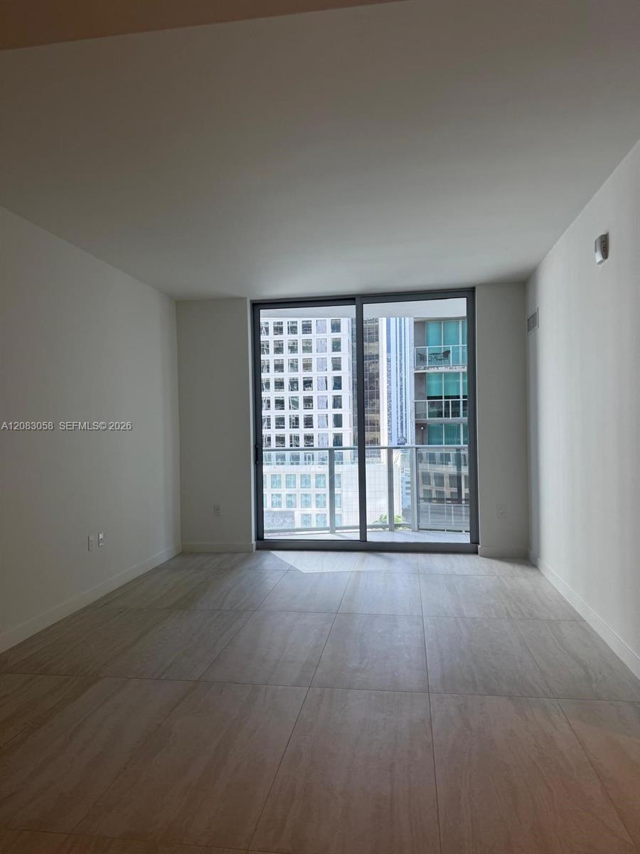 77 SE 5TH # 1611 — Photo 5