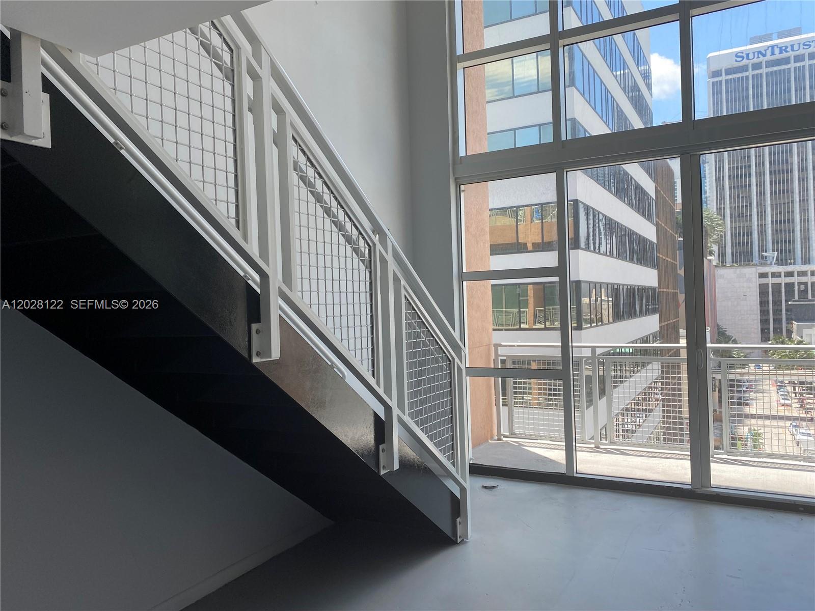 253 NE 2nd St # 621 — Photo 5