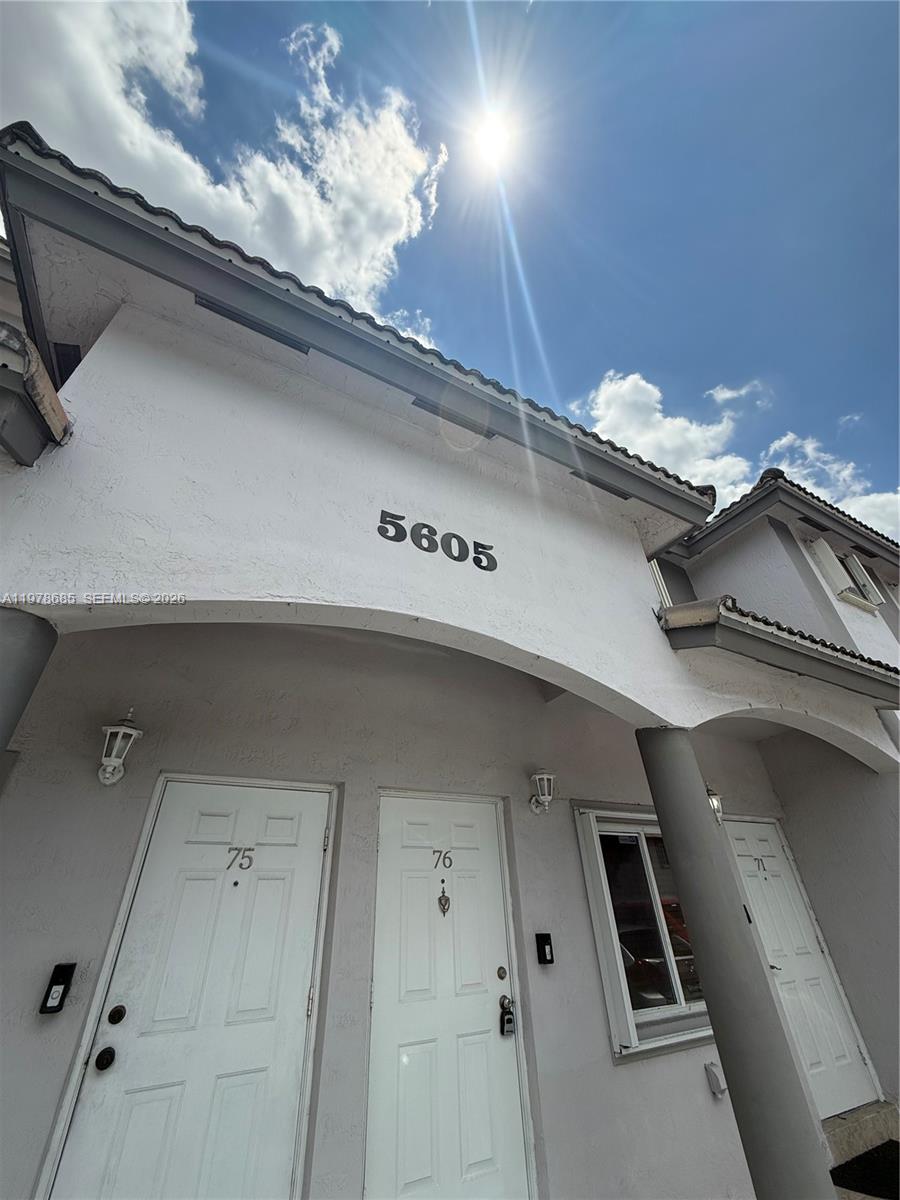 5605 NW 109th Ave # 76, Doral FL 33178