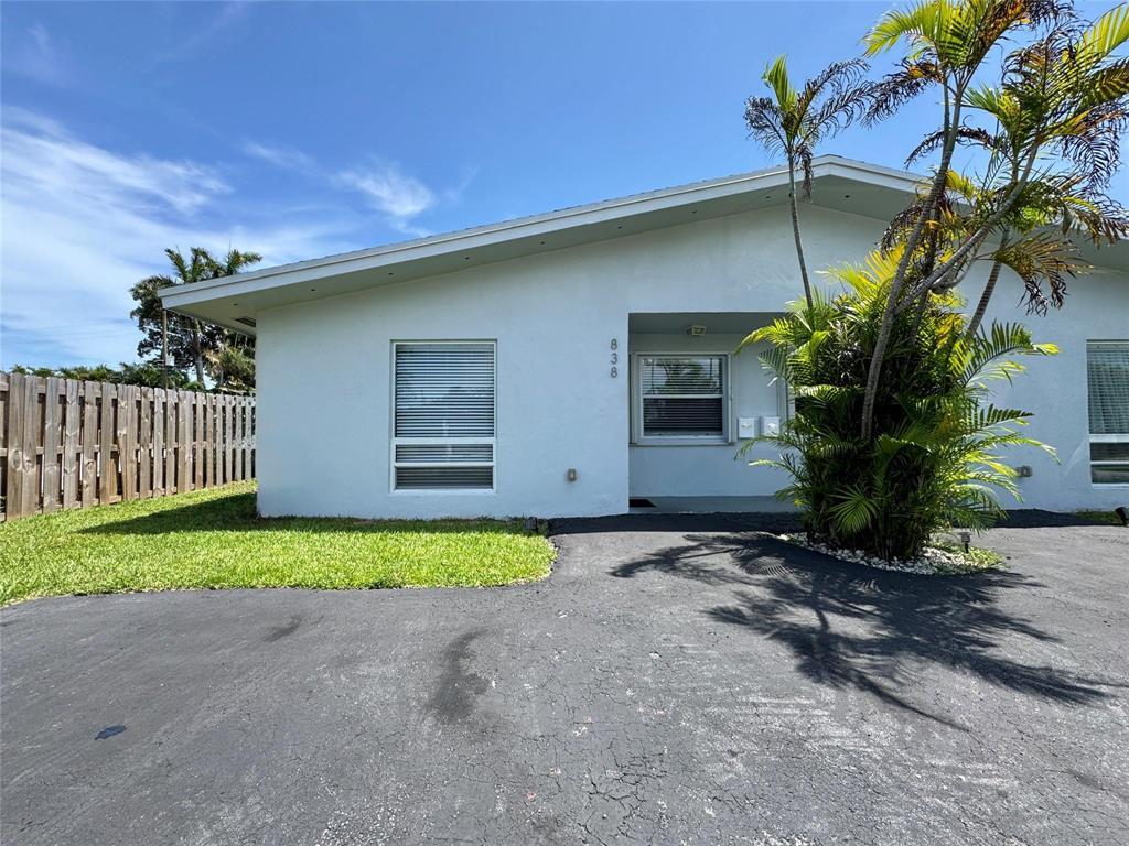 838 SW 14th Street — Photo 3